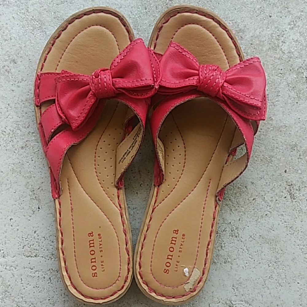 Ladies shoes